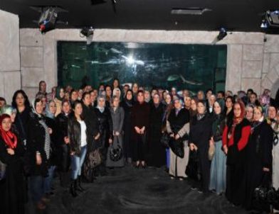 Mamaklı Kadınlardan Akvaryum Gezisi