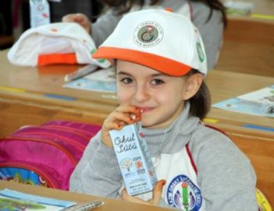 Samsun’da Okul Sütü Dağıtımı Başladı