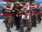 LEZBIYEN - 14 Yaşındaki Kıza Cinsel İstismar Davasında Toplam 86 Yıl Hapis