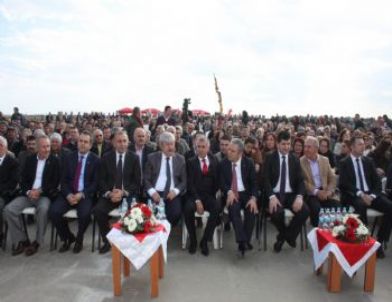 CHP’li Tekin, Manavgat Stadının Temel Atma Törenine Katıldı