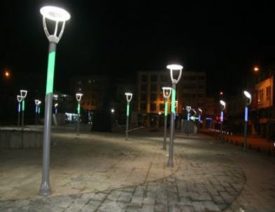 Cumhuriyet Meydanı Rengarenk