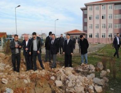 300 Kişi Kapasiteli Yurt İnşaatının Temeli Atıldı