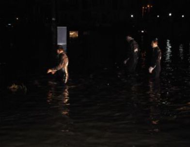 Antalya Sele Teslim Oldu