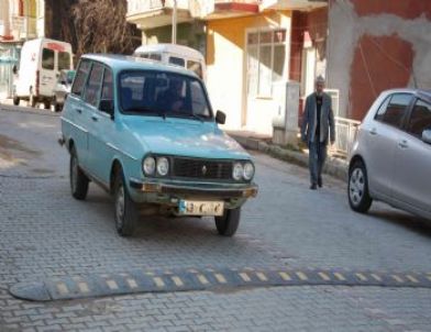 Hız Kesici Kauçuk Kasisler Trafiği Rahatlattı