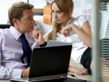 'Sevişeceksin yoksa...'