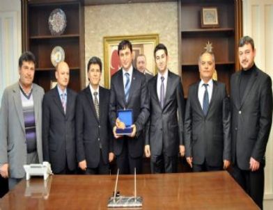 STK'lar AK Parti'yi Ziyaret Etti