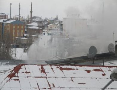 Askeri Gazinoda Çıkan Yangın Kısa Sürede Söndürüldü