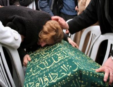 Minik İrmak Toprağa Verildi