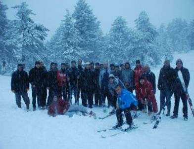 AK Parti'li Aksoy, Gediz Muratdağı'nda İncelemelerde Bulundu