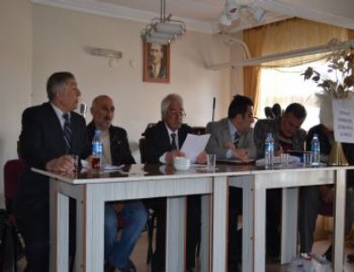 Şenkaya’da Bal Üreticileri Birliği Genel Kurul Toplantısı Yapıldı