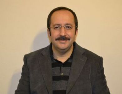 Prof. Dr. Yusuf Akan, Bayburt Üniversitesi Rektörülğüne Aday Olduğunu Açıkladı