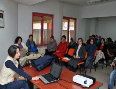 Fitness Yapan Kadınlara Obezite Semineri