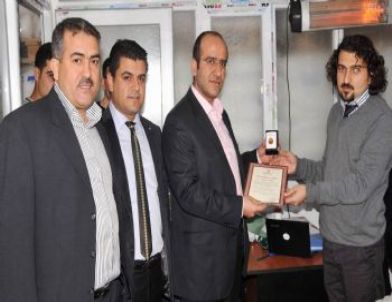 Kızılay Kan Toplamaya Devam Ediyor