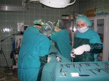 Hamile Olduğu Düşünülen Kadının Karnından 9 Kiloluk Ur Çıktı