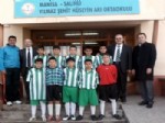 HÜSEYIN ARı - Salihli'nin Minik Futbolcuları Galibiyetle Başladı