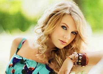 Taylor Swift Davalık Oldu!
