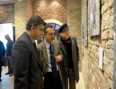 Mimarlık Bölümü Öğrencilerinden ‘1965’ten Güncele’ Sergisi