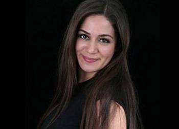 Özge'ye Koca Aranıyor