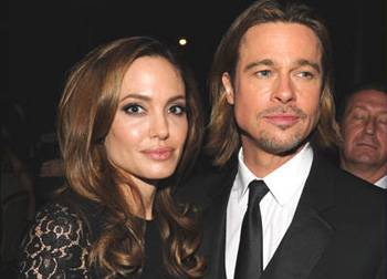 Angelina Jolie ile Brad Pitt Birbirlerine Girdi!