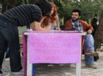 LEZBIYEN - Farklı Cinsel Kimliklerini Kampüse Taşıdılar