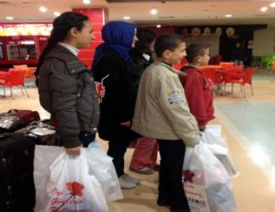 Yetim ve Öksüz Çocukların Alış Veriş Mutluluğu