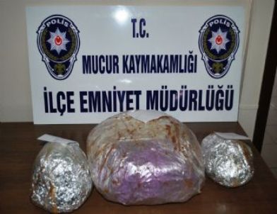 15 Yaşında 8 Kilo Esrarla Yakalandı