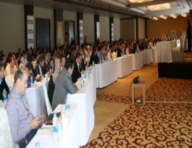 Esidef’li 250 İşadamı Dünyaya Açılma Yollarını Tartıştı