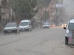 BAHAR HAVASI - Turgutlu'da Dolu Yağışı Etkili Oldu