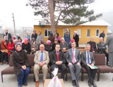 Geyve Şehit Recep Demir Ortaokulu’nda “beyaz Bayrak” Ödül Töreni