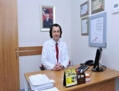 Op. Dr. Levent Duman: Fark Edilmeyen Miyomlar Düşük ve Kısırlık Nedeni Olabilir