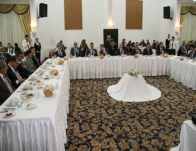 Yozgat’ta Vergi Rekortmenleri Ödüllendirildi