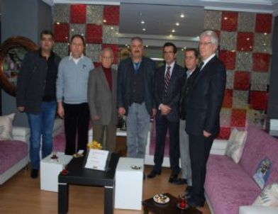 Zaroğlu Ailesinden, Fakülte Binası İçin 25 Bin Lira Destek