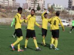 DIYARBAKıRSPOR - Cizre Basraspor kendi sahasında konuk ettiği Yeni Diyarbakırspor'a 2-0 yenildi