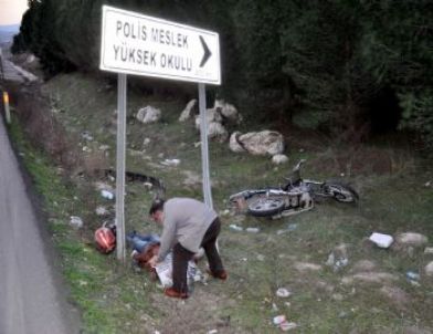 Balıkesir’de Motosiklet Kazası: 1 Ölü, 1 Yaralı
