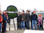 SIYAH ÇELENK - Gaziantepsporlu Taraftarlar Siyah Çelenk Bıraktı
