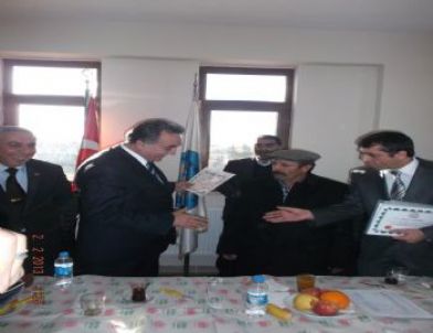 İslah Projesi İşletme Kursuna Katılanlara Törenle Sertifika Verildi