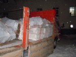 Kars’ta Saman Yüklü Kamyondan 32 Bin Paket Kaçak Sigara Çıktı