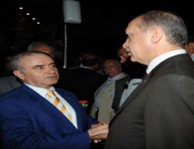 Başbakan'ın Yurt Dışı Heyetinde Kütahyalı İş Adamı İsmet Güral'da Var