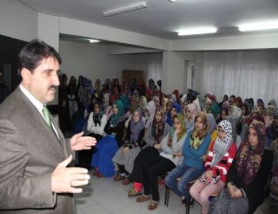 Başkan Atalay Okuma Salonlarını Ziyaret Etti