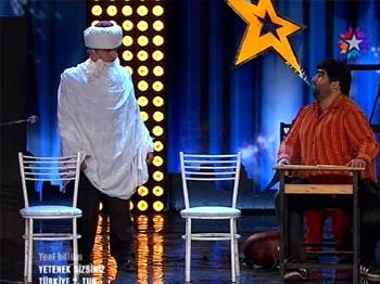 Hakan Çankaya'dan Taklit ve Komedi Şov