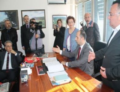 İzmirli Çankırılılar Yeni Dernek Binasında