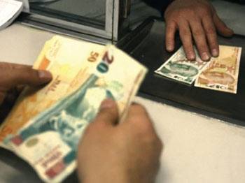 Vatandaş bankaya 'sinek avlatacak'