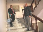 SÜLEYMAN ÖZDEMIR - Yozgat’taki Engelliler Valiliğe Asansör Yaptırılmasını İstiyor