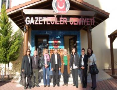 Agc’den Sarı Melekler'e Tam Destek