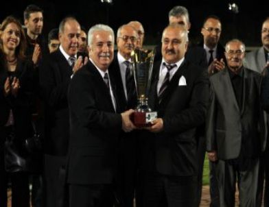 Çukurova Belediye Başkanlığı Koşusu’nu Sylvanas Kazandı