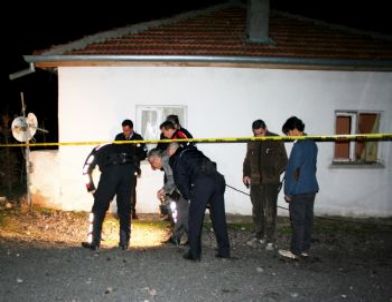 Asker Firarisi Önce Polise Sonra Kafasına Ateş Etti