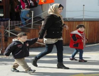 Sürat Teknesi İle Yunanistan'a Kaçacaklardı