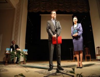 Türk Halk Şairi Abdurrahim Karakoç Azerbaycan’da Anılıyor