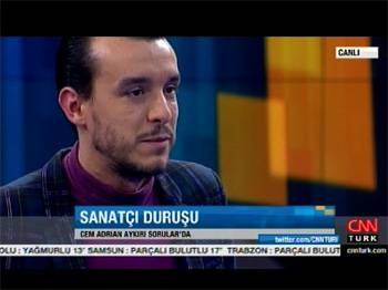 Cem Adrian, Enver Aysever'i canlı yayında fena bozdu