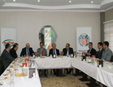 Kitap Fuarı Hazırlıkları Sürüyor